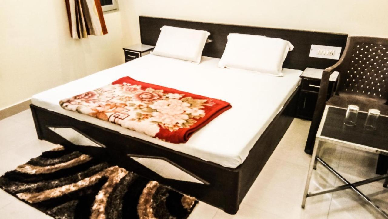 Hotel Orange Classic Rishīkesh Extérieur photo