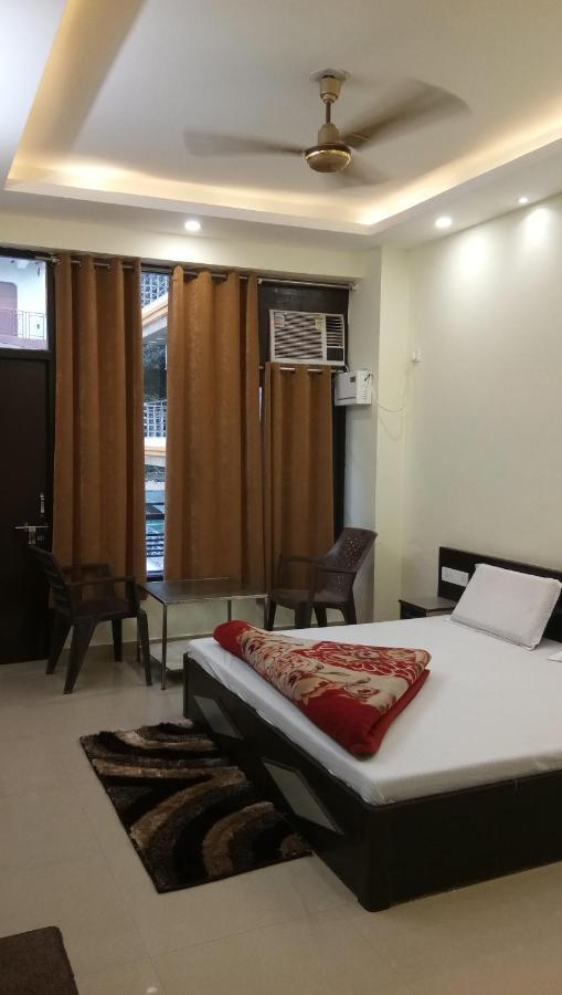 Hotel Orange Classic Rishīkesh Extérieur photo
