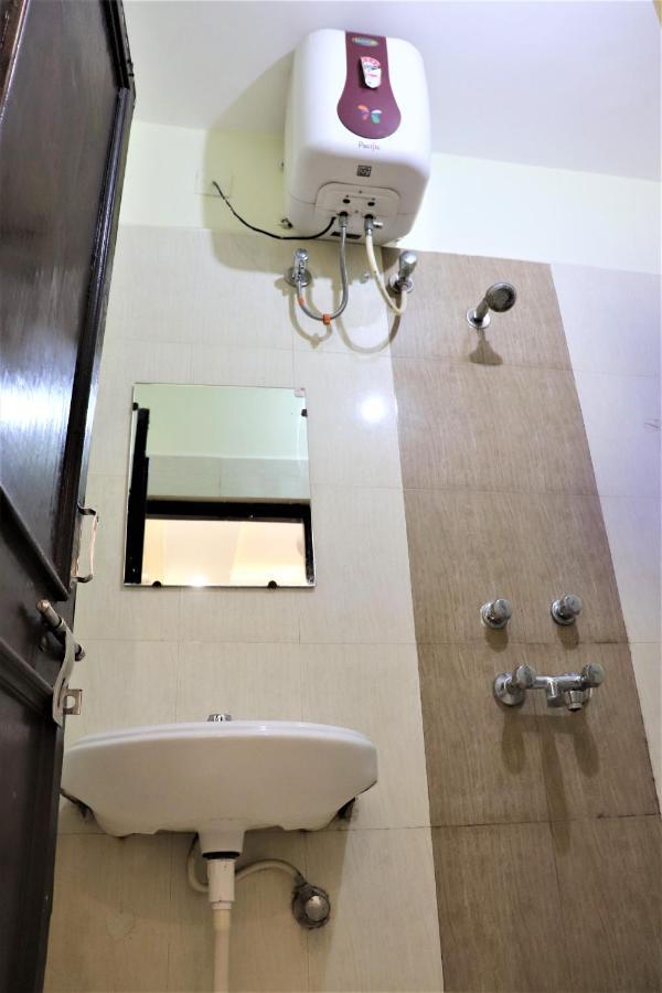 Hotel Orange Classic Rishīkesh Extérieur photo