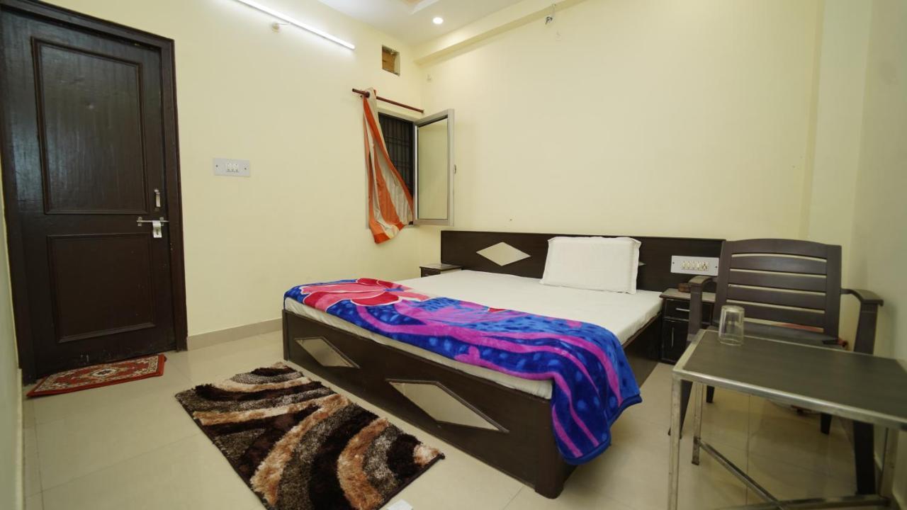 Hotel Orange Classic Rishīkesh Extérieur photo